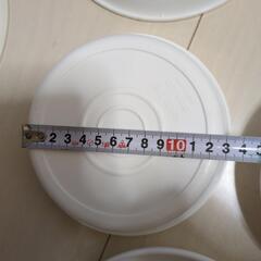 鉢の受け皿の画像