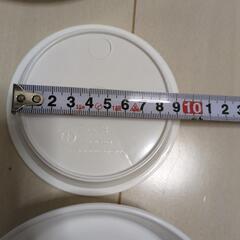 鉢の受け皿の画像