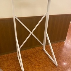 ガス乾燥機の台