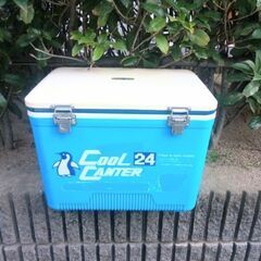 〓 美品・格安 〓　クーラーボックスの画像
