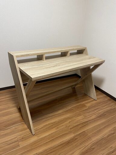 デスク　120cm巾　モニタースタンドあり