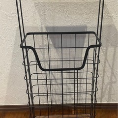 トイレットペーパーストッカー