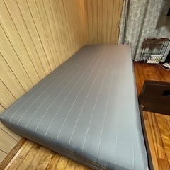 シングルベッド