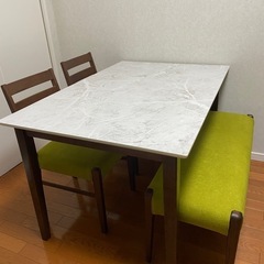 ISSEIKI ダイニングテーブルの中古が安い！激安で譲ります・無料