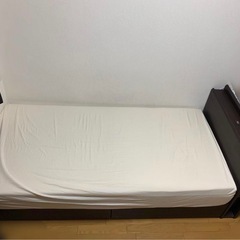 収納付きシングルベッド ニトリ