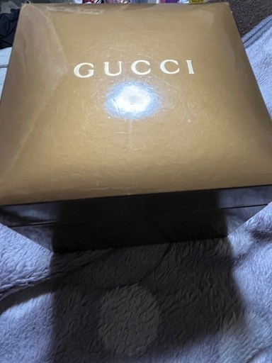 決まりました。グッチ GUCCIレディース時計トルナヴォーニ クォーツ シルバー