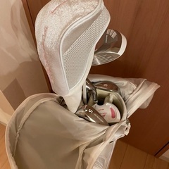 ゴルフクラブ&ゴルフボールの画像