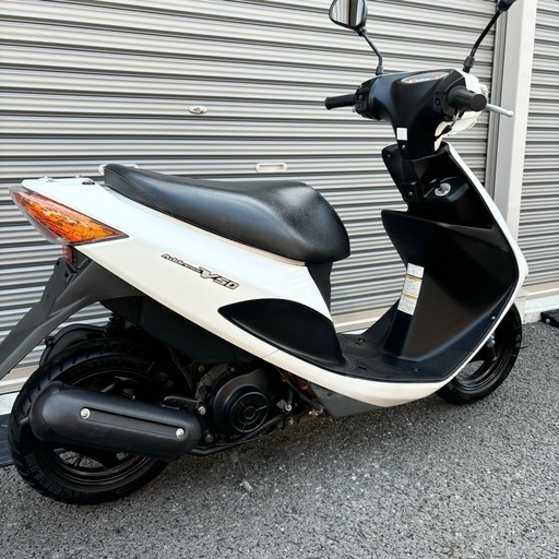 2868.定番人気　アドレスv50（白メーター）　バッテリー、シート、ミラー新品　千葉県柏市　即日配送、自走引き取りも可能