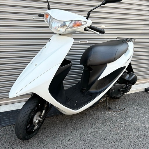 2876.超高年式　現行型アドレスv50 低走行車両　バッテリー、シート、ミラー新品　千葉県柏市　即日配送、自走引き取りも可能