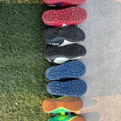 キッズ　サッカーシューズ16.17㎝の画像