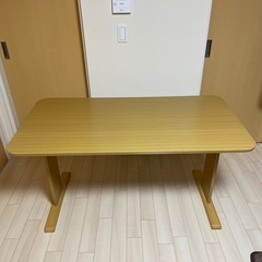 ニトリ　ダイニングテーブル(GK 135 LBR)
