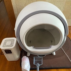 全自動猫トイレ　
サービスで空気清浄機