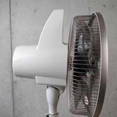 シャープ　扇風機　リモコン付き　PJ-F3DGの画像