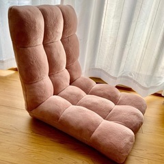 【お値下げしました！】6段階のピンクの座椅子リクライニングチェア
