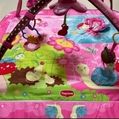 ベビージム　タイニーラブ　　　
