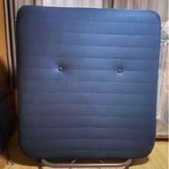 シングルベッド