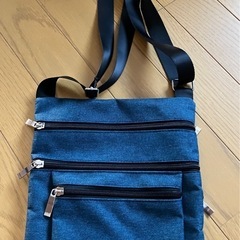 収納たくさん♩小さなショルダーバッグ　未使用の画像