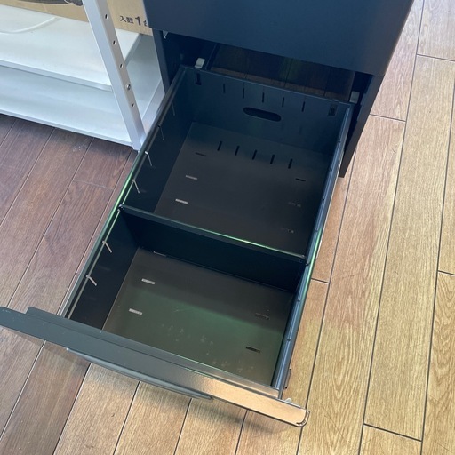 JH-11 【オフィス家具専門店】プラスの脇机です！