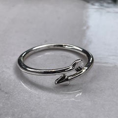 リング　指輪　　矢