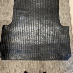 ハイラックス　gun125 新品！荷台マット！肉厚で安心！！