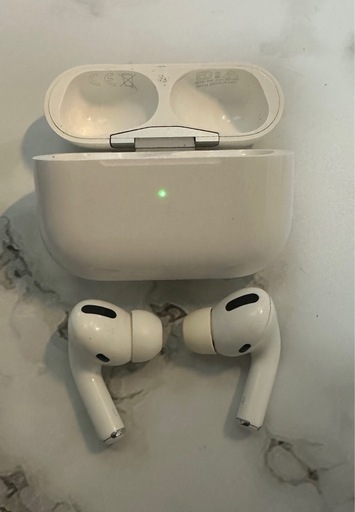 AirPods Pro A2084 ジャンク