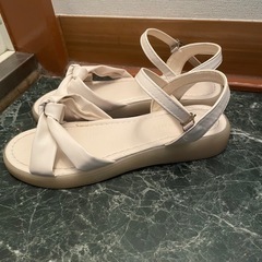 レディース サンダルの画像