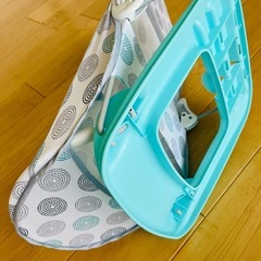 バスチェア　アカチャンホンポ　ベビーバス　ドット　ソフトバスチェア　の画像