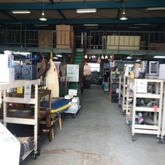 完全閉店セール！　店内の品物すべて売り尽くします！ − 群馬県
