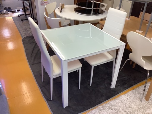 【リサイクルサービス八光】幅80cm　ホワイト　２人掛け ガラスダイニング ３点セット