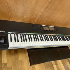 ❗️値下げしました❗️Komplete Kontrol S88 ...