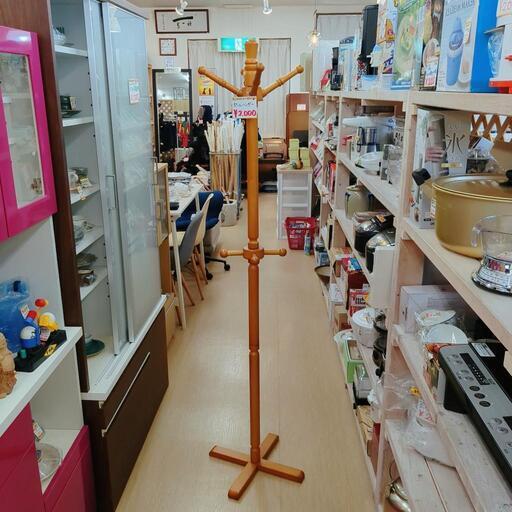 ポールハンガー☆木製・高いサイズ、コート、ジャケット【浜村鹿野温泉ICから3分 買取本舗 宮本リサイクル 営業時間9～19時 定休日水曜のみ←連絡できませんm(_ _)m】