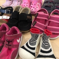 12.5センチ〜16センチ　子供用シューズまとめ売りの画像