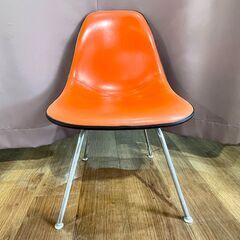 家具 生活家具 Herman Miller　サイドシェルチェア　オレンジ×ブラック×グレー