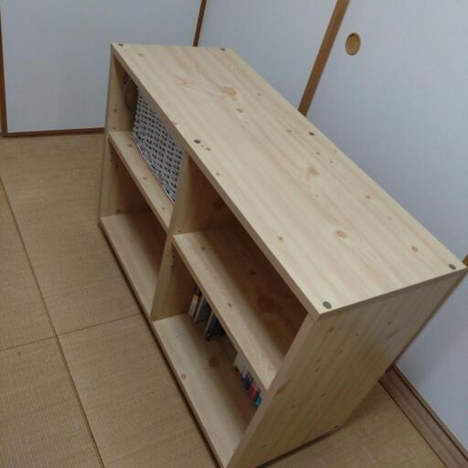 キャスター付き収納棚