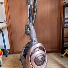 【商談中】東芝 トルネオ VC-C210 サイクロン掃除機