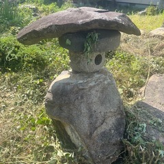 石の灯籠の画像