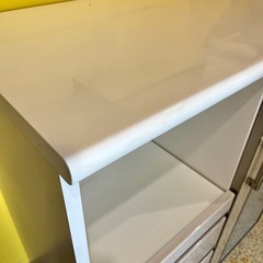 【池上店】ニトリ　カウンター　ポスティア レンジ台　レンジボード　レンジカウンター　カウンターボード　食器棚　白　ホワイト　キッチン　収納　キッチンボード　🚚運搬無料エリア有 / 大田区 リサイクルショップ ランバールーム 池上店 ◀︎ 池上駅 大森駅 蒲田駅 最寄りの画像