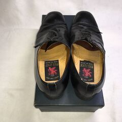 靴　革底の革靴の画像