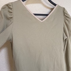 トップスの画像
