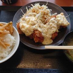 お盆休みにご飯行きませんか - 友達