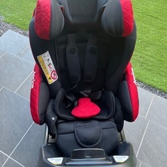 【お盆限定値下げ！】アップリカ　チャイルドシート　リクライニングの画像
