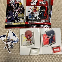 ペルソナ5アクリルスタンドとステッカー
