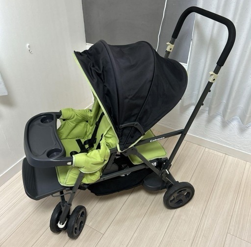 決まりました　joovy カーブス　2人乗りベビーカー　ステップ付きベビーカー　双子　年子　