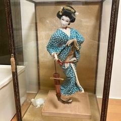 日本人形(ケース付き)