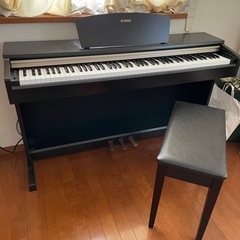 電子ピアノ