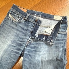 DIESEL ディーゼル スリムキャロット デニムパンツ TEPPHARウェスト85cmの画像