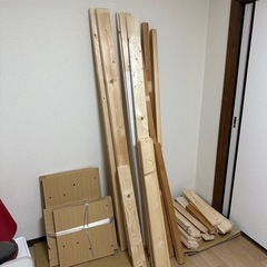 【早い者勝ち！】木材好きなだけあげます！2×4、1×4多数  ワ...