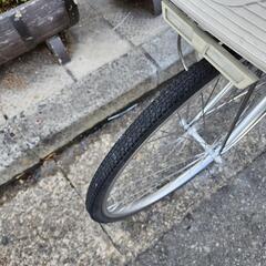 電動自転車　パナソニック　２６インチ　バッテリー　充電器　付き　３変速　シルバー　配達可能