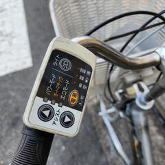 電動自転車　パナソニック　２６インチ　バッテリー　充電器　付き　３変速　シルバー　配達可能