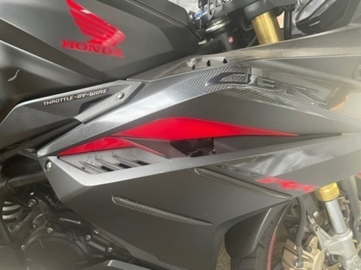 【低走行距離】ホンダ　CBR250RR